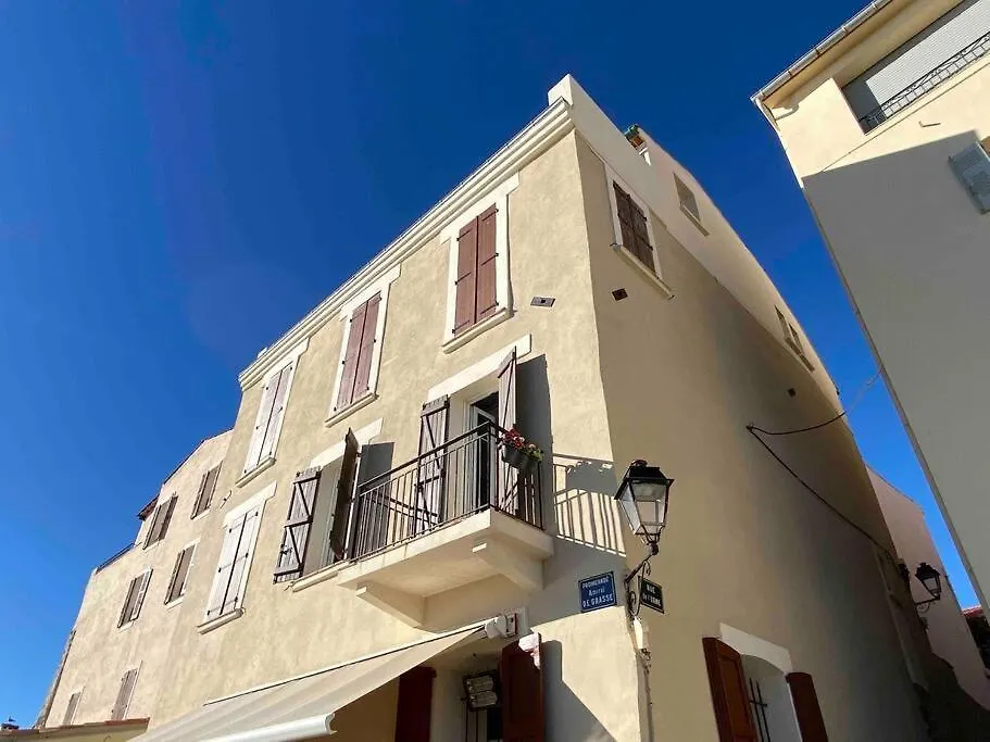 Stunning View Apartment Antibes